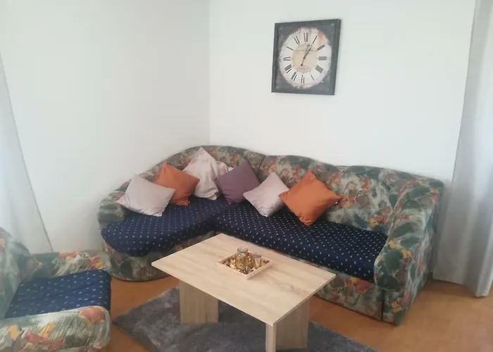 Milka Апартаменты Smoljanci